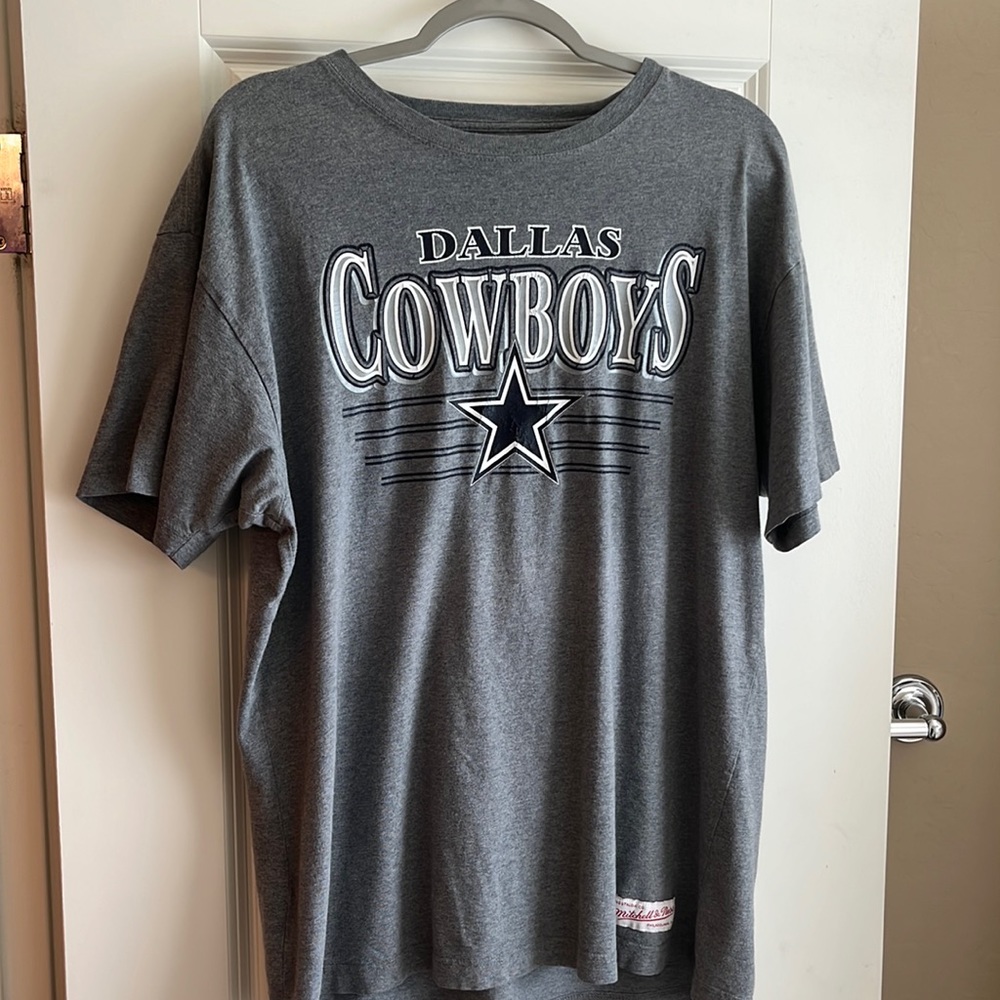 Dallas Cowboys Mitchell and Ness tee. Size:XL
